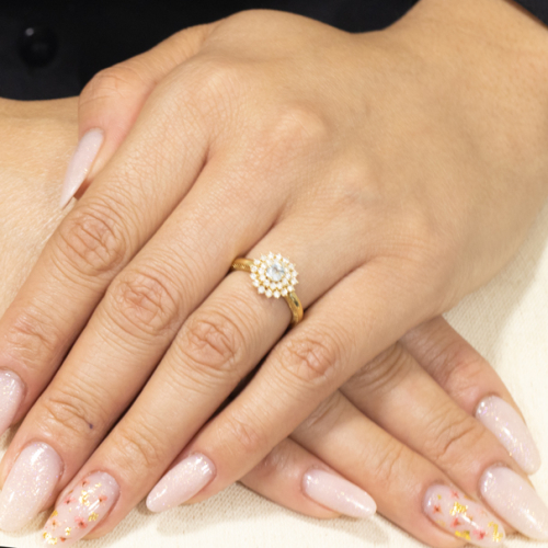 Anel Halo Em Ouro Amarelo Com 1 Água-marinha Redondo 