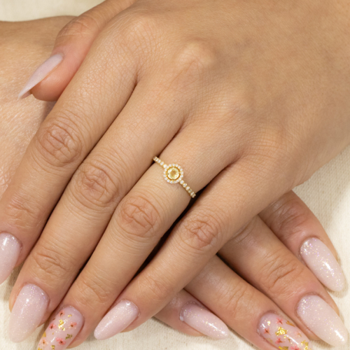 Anel Fianda Em Ouro Amarelo Com 1Safira Amarela Redondo 