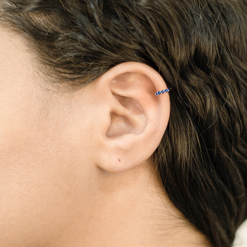 Piercing Argola Em Ouro Branco Com 6 Safiras Azuis